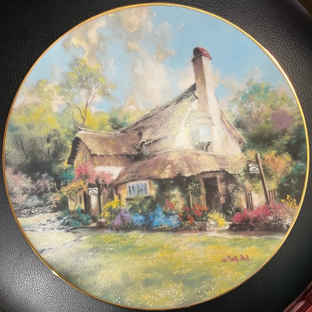 Vintage 1990 Hamilton collection plate: The Periwinkle Tea Rooms